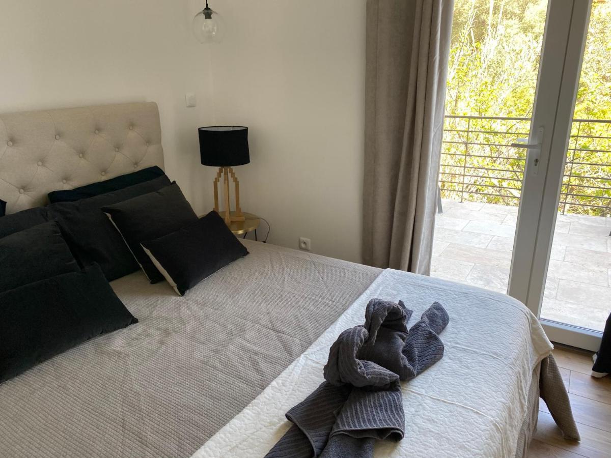 HOME SWEET HOME 2 pièces 42 m2 Chambre, salon, cuisine, grande terrasse, parking proche centre ville et mer Bastia  Esterno foto
