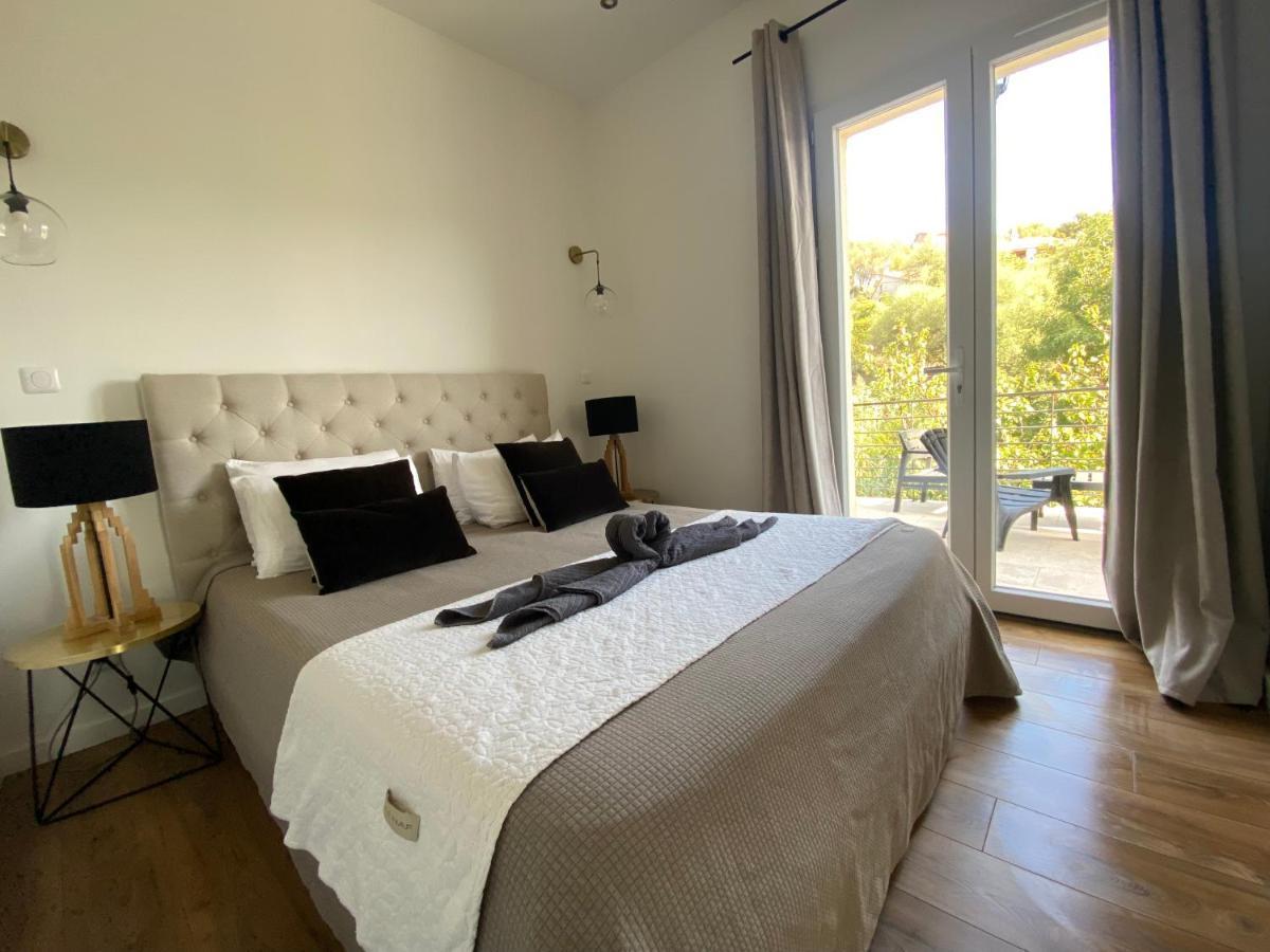 HOME SWEET HOME 2 pièces 42 m2 Chambre, salon, cuisine, grande terrasse, parking proche centre ville et mer Bastia  Esterno foto